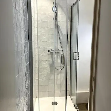 Le Madeleine, 2pers Wifi Et Tv Ναντ