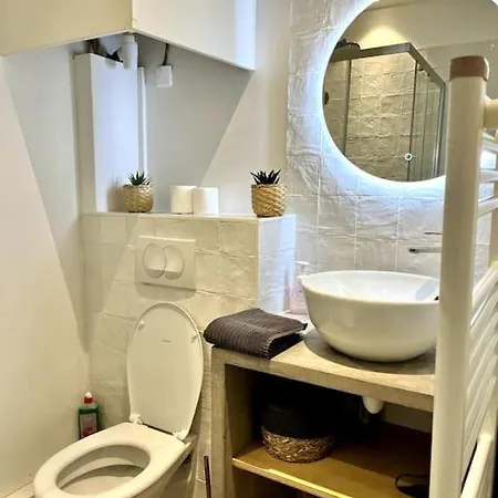 Le Madeleine, 2pers Wifi Et Tv 아파트 *